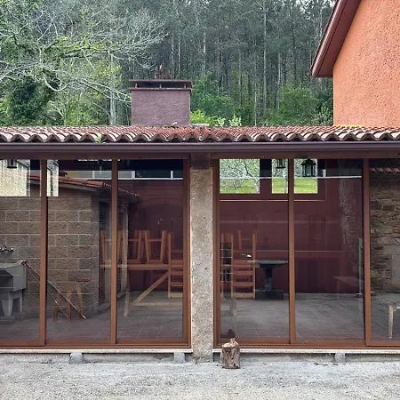 Casa De Outes