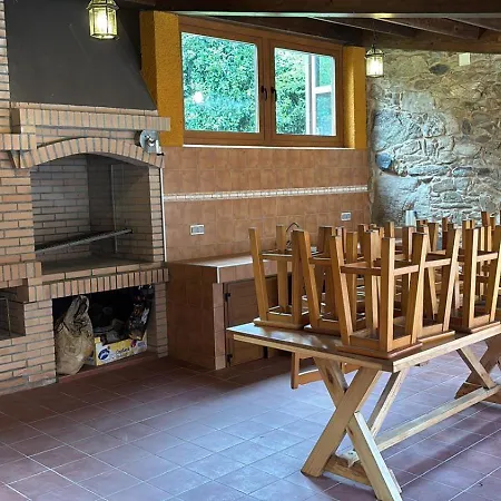 Casa De Outes Сasa de vacaciones *