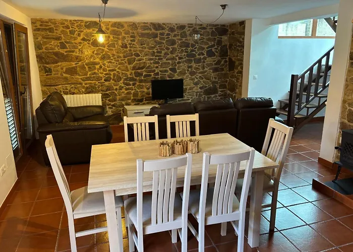 Casa De Outes 펜션 시에라 데 오우테스